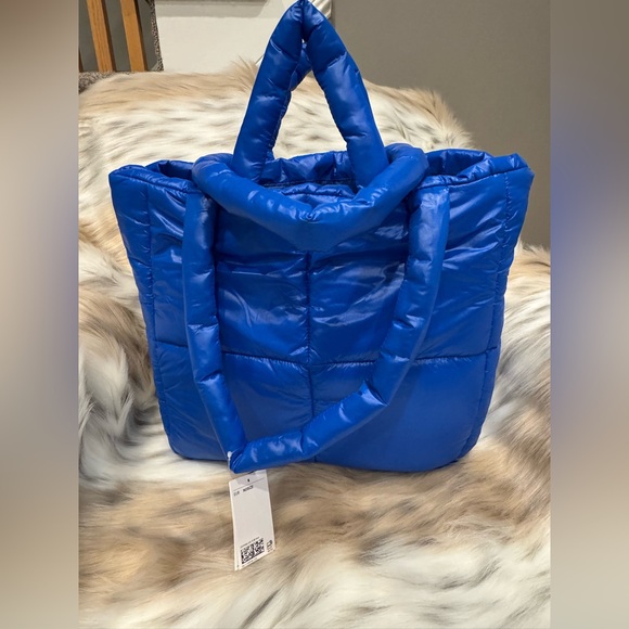 H&M DIVIDED Royal Blue Quilted Puffer Tote Bag NWT - Picture 1 of 3
